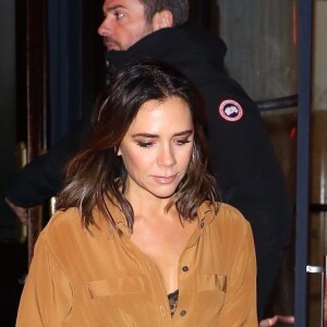 Exclusif - Victoria Beckham est allée diner au restaurant Carbone à New York, le 27 novembre 2018.
