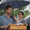 Le prince Harry, duc de Sussex a prononcé un discours aux côtés de sa femme Meghan Markle, duchesse de Sussex (enceinte) sous la pluie au parc Victoria Park de la ville de Dubbo en Australie dans le cadre de leur première tournée officielle, le 17 octobre 2018.