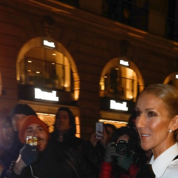 Celine Dion à l'extérieur du défilé de mode Haute-Couture printemps-été 2019 "Giorgio Armani Prive Haute Couture" à Paris. Le 22 janvier 2019 © CVS-Veeren / Bestimage