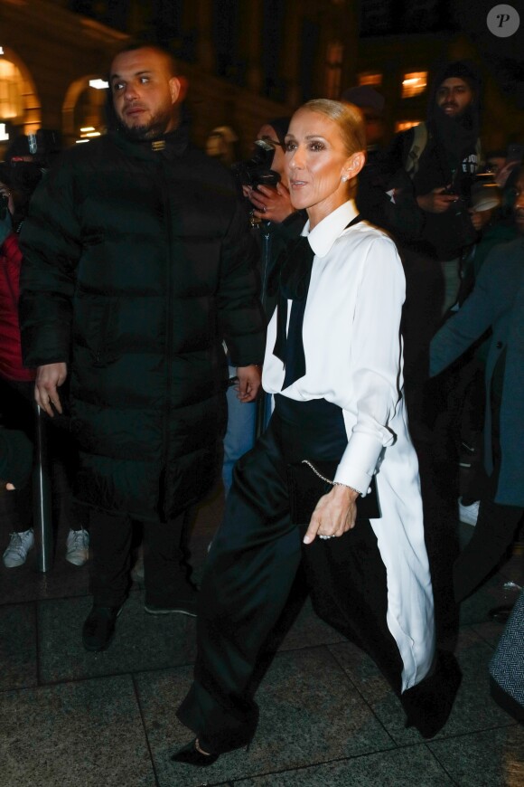 Celine Dion à l'extérieur du défilé de mode Haute-Couture printemps-été 2019 "Giorgio Armani Prive Haute Couture" à Paris. Le 22 janvier 2019 © CVS-Veeren / Bestimage