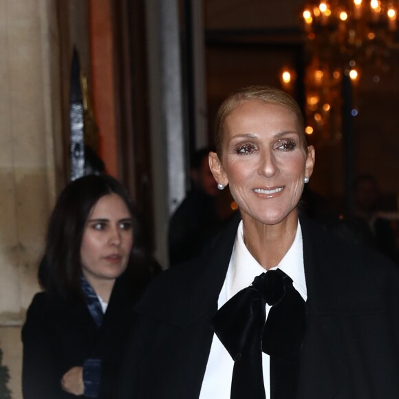 Celine Dion, avec Pepe Munoz, quitte son hôtel à Paris pour se rendre au défilé de mode Haute-Couture printemps-été 2019 "Giorgio Armani" le 22 janvier 2019 © Cyril Moreau / Bestimage