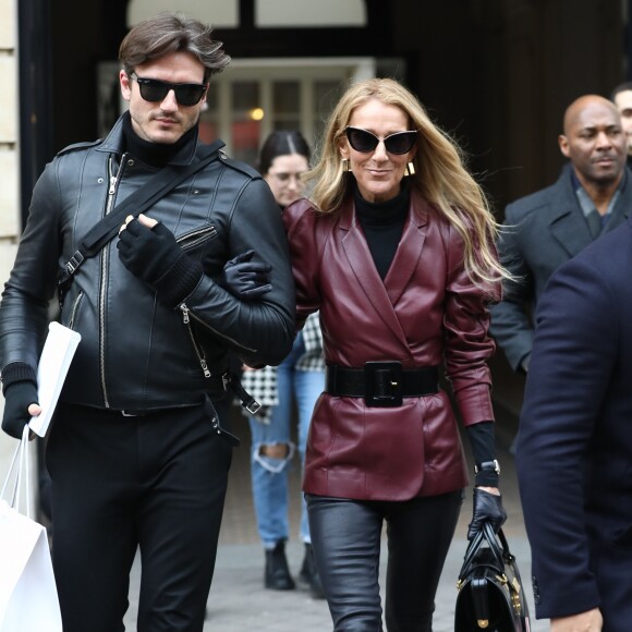 Céline Dion et Pepe Munoz sont de retour à l'hôtel, Le Crillon, à Paris, après leur visite chez Givenchy. Le 24 janvier 2019