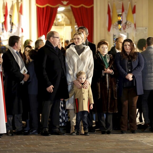 Le prince Albert II et la princesse Charlene de Monaco, avec leur fils le prince Jacques, ont participé aux célébrations de Sainte Dévote dans la soirée du samedi 26 janvier 2019. Après la procession et la messe, ils ont incendié la barque commémorant la légende de la patronne de la principauté. ©Jean-François Ottonello/Bestimage