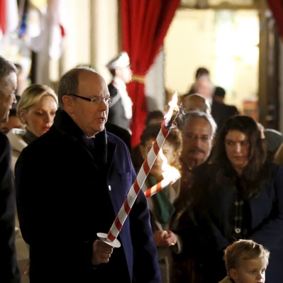 Le prince Albert II et la princesse Charlene de Monaco, avec leur fils le prince Jacques, ont participé aux célébrations de Sainte Dévote dans la soirée du samedi 26 janvier 2019. Après la procession et la messe, ils ont incendié la barque commémorant la légende de la patronne de la principauté. ©Jean-François Ottonello/Bestimage