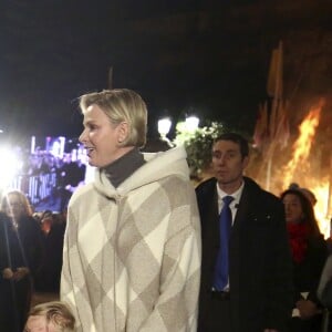 Le prince Albert II et la princesse Charlene de Monaco, avec leur fils le prince Jacques, ont participé aux célébrations de Sainte Dévote dans la soirée du samedi 26 janvier 2019. Après la procession et la messe, ils ont incendié la barque commémorant la légende de la patronne de la principauté. ©Jean-François Ottonello/Bestimage