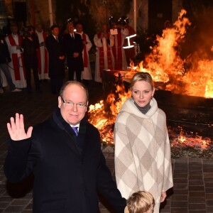 Le prince Albert II et la princesse Charlene de Monaco, avec leur fils le prince héréditaire Jacques, ont participé aux célébrations de Sainte Dévote dans la soirée du samedi 26 janvier 2019. © Bruno Bebert/Bestimage