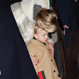 Le prince héréditaire Jacques avec sa maman la princesse Charlene de Monaco lors des célébrations de Sainte Dévote dans la soirée du samedi 26 janvier 2019. © Bruno Bebert/Bestimage