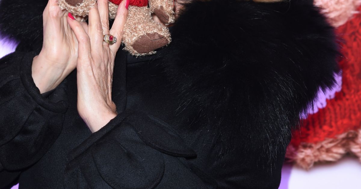 Pourquoi Les Jambes Tremblent Apres L Amour Fabienne Amiach au photocall du Gala du Coeur au profit de l