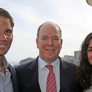 Exclusif - Rafael Nadal et Maria Francisca (Xisca/ Mery) Perello avec le prince Albert II de Monaco pour l'inauguration de la suite Rafael Nadal au Monte-Carlo Bay de Monaco le 16 avril 2018 © Jean-François Ottonello / Nice Matin / Bestimage