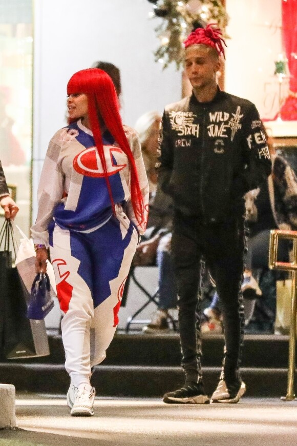 Exclusif - No web - Blac Chyna et son nouveau compagnon le rappeur Kid Buu sont allés faire du shopping chez Saks Fifth Avenue à Beverly Hills, le 30 décembre 2018.