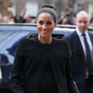 Meghan Markle, enceinte, duchesse de Sussex, arrive à l'Université de Londres pour rencontrer des membres de l'Association des Universités du Commonwealth (ACU) le 31 janvier 2019.