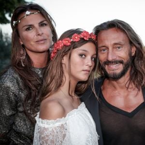 Exclusif - Bob Sinclar, sa femme Ingrid et leurs enfants Raphaël et Paloma - Cérémonie religieuse - Mariage de Benjamin Castaldi et Aurore Aleman au Mas de La Rose à Eygalières, le 27 août 2016. © Jacovides-Moreau/Bestimage