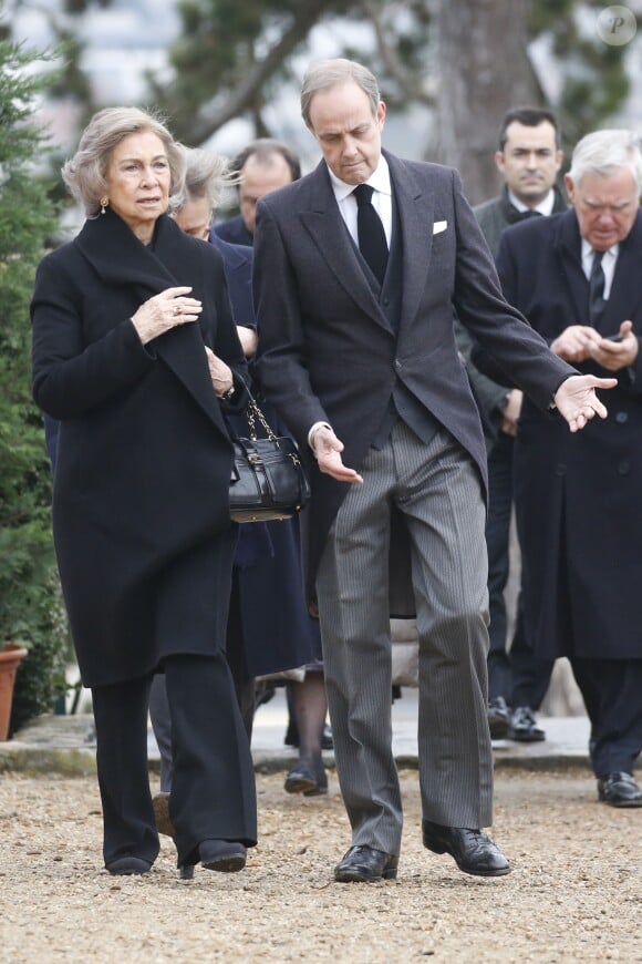 La reine Sofia et Jean d'Orléans (Le prince Jean, duc de Vendôme, Dauphin de France) - Obsèques du comte de Paris en la chapelle Royale Saint-Louis à Dreux, France, le 2 février 2019. © Alain Guizard/Bestimage