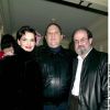 Juliette Binoche et Harvey Weinstein avec Salman Rushdie à Londres en 2001