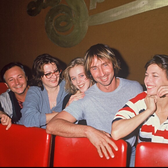 Josiane Balasko, Cécile Auclert, Thierry Lhermitte et Jane Birkin à Paris en 1988.