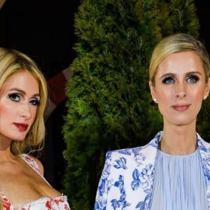 Paris et Nicky Hilton - Défilé Oscar de la Renta, collection automne-hiver 2019-2020 au Cipriani 25 Broadway, dans le Cunard Building. New York, le 12 février 2019.