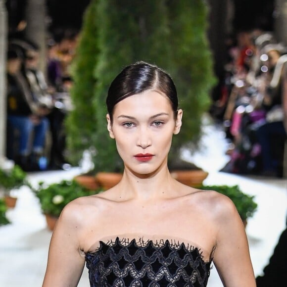 Bella Hadid - Défilé Oscar de la Renta lors de la Fashion Week automne-hiver 2019/2020 à New York, le 12 février 2019.