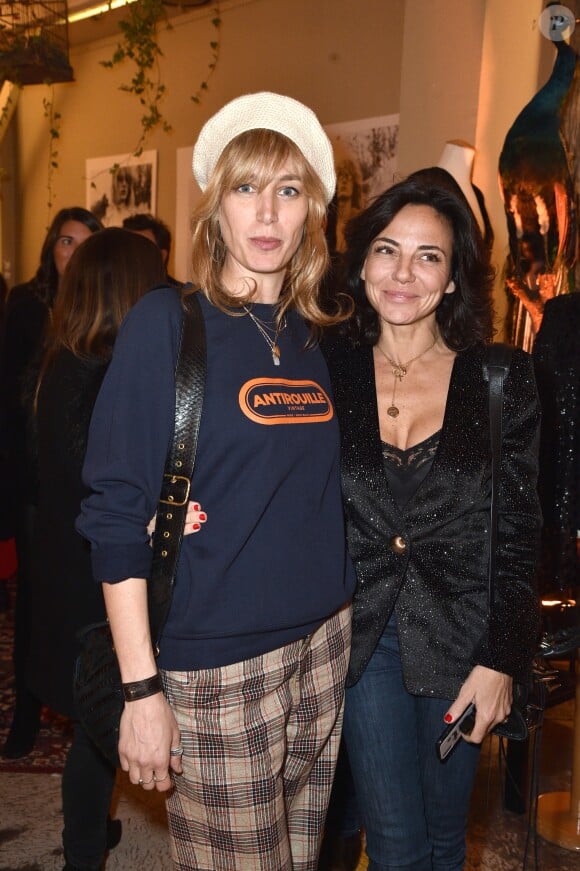 Exclusif - Pauline Lefèvre et la créatrice Capucine Martin à la présentation de la première collection de la marque MARTIN MARTIN PARIS à l'Atelier Eiffel à Paris, France, le 14 février 2019.