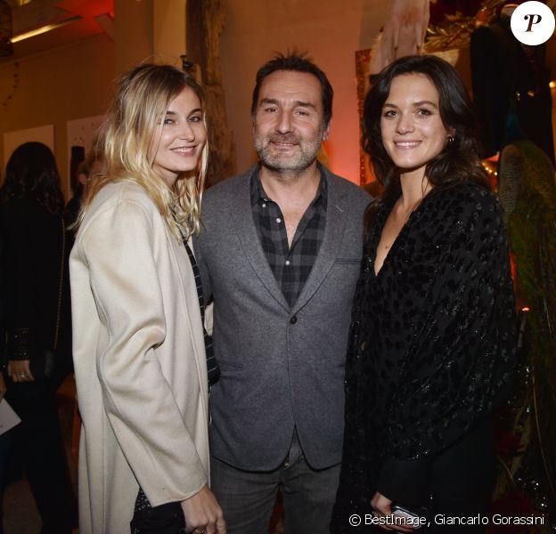 Exclusif - Gilles Lellouche, sa compagne Alizée Guinochet (à gauche) et Capucine Martin (à droite) à la présentation de la première collection de la marque MARTIN MARTIN PARIS à l'Atelier Eiffel à Paris, France, le 14 février 2019.
