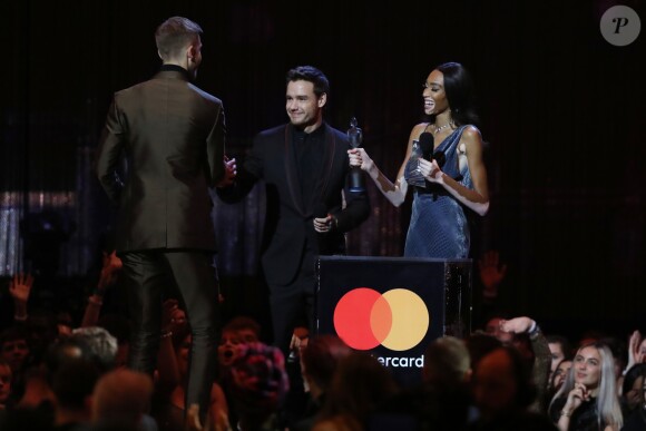 Calvin Harris, Liam Payne, Winnie Harlow lors de la cérémonie des "Brit Awards 2019" à l'O2 Arena à Londres, le 20 février 2019.