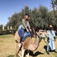 Rachel Legrain-Trapani à Marrakech avec sa copine Malika Ménard après sa rupture avec Benjamin Pavard, depuis le 19 février 2019. Ici sur un chameau.