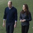 Le prince William, duc de Cambridge, et Kate Catherine Middleton, duchesse de Cambridge, en visite au Windsor Park à Belfast, à l'occasion de leur voyage officiel en Irlande. Le 27 février 2019