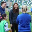 Kate Catherine Middleton, duchesse de Cambridge, en visite au Windsor Park à Belfast, à l'occasion de son voyage officiel en Irlande. Le 27 février 2019