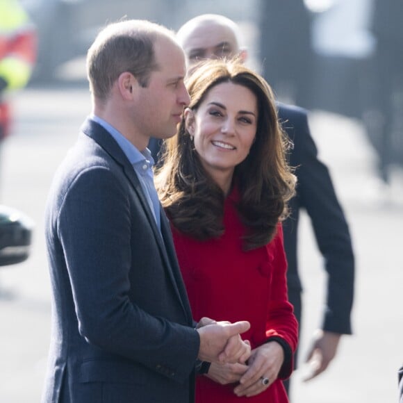 Le prince William, duc de Cambridge, et Kate Catherine Middleton, duchesse de Cambridge, en visite au Windsor Park à Belfast, à l'occasion de leur voyage officiel en Irlande. Le 27 février 2019