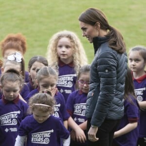 Kate Catherine Middleton, duchesse de Cambridge, en visite au Windsor Park à Belfast, à l'occasion de son voyage officiel en Irlande. Le 27 février 2019