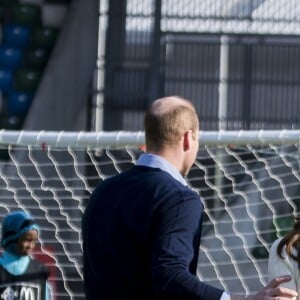 Le prince William, duc de Cambridge, Kate Catherine Middleton, duchesse de Cambridge, en visite au Windsor Park à Belfast, à l'occasion de leur voyage officiel en Irlande. Le 27 février 2019