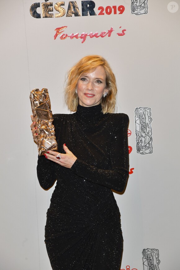 Léa Drucker (César de la meilleure actrice pour le film « Jusqu'à la Garde ») - Photocall du dîner de la 44ème cérémonie des César au Fouquet’s à Paris. Le 22 février 2019 © Pierre Perusseau / Bestimage