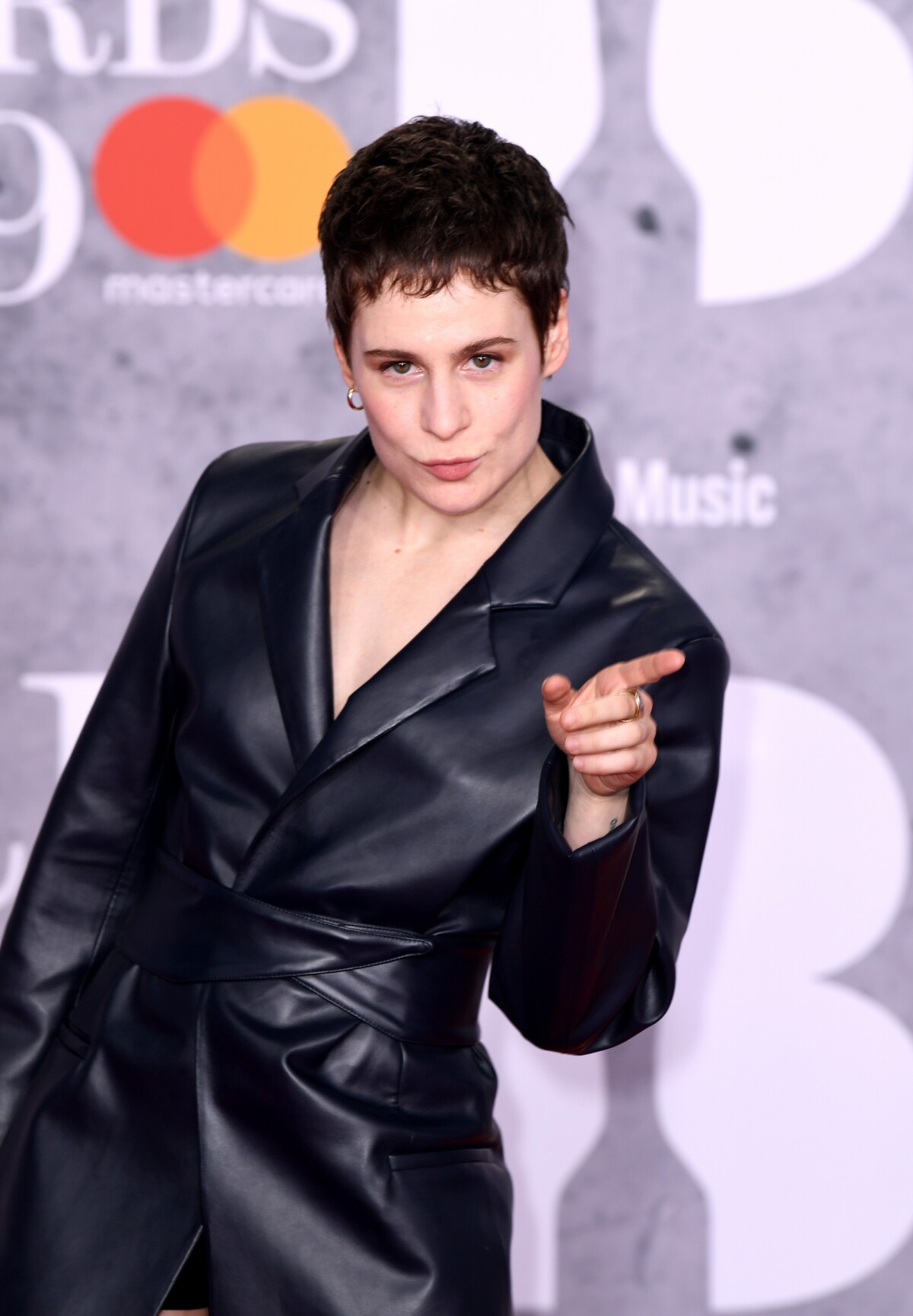 Photo Chris Christine And The Queens Aux Brit Awards Londres Le F Vrier Purepeople