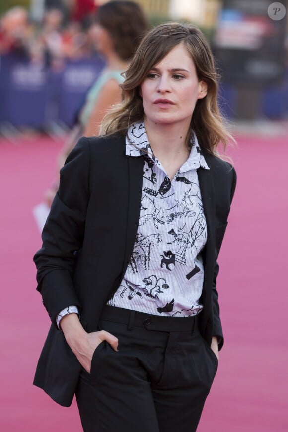 Christine and the Queens - Hommage à Will Ferrell lors du 40e festival du cinéma américain de Deauville le 10 septembre 2014.