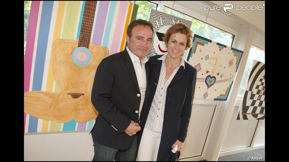 Anne Richard Et Fabien Lecoeuvre A L Exposition Picturale Intitulee Les Droits De L Ame A L Espace Cardin Hier Purepeople