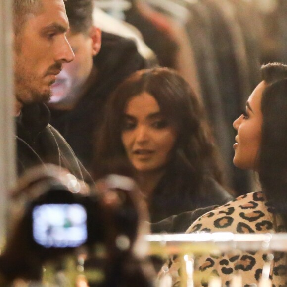 Kim Kardashian fait du shopping à la boutique Nice Piece à Paris. Le 5 mars 2019.