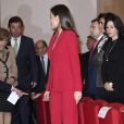 La reine Letizia d'Espagne (tailleur pantalon Roberto Torretta) lors de la proclamation des lauréats du Prix social de la Fondation Princesse de Gérone, le 6 mars 2019 à Caceres.