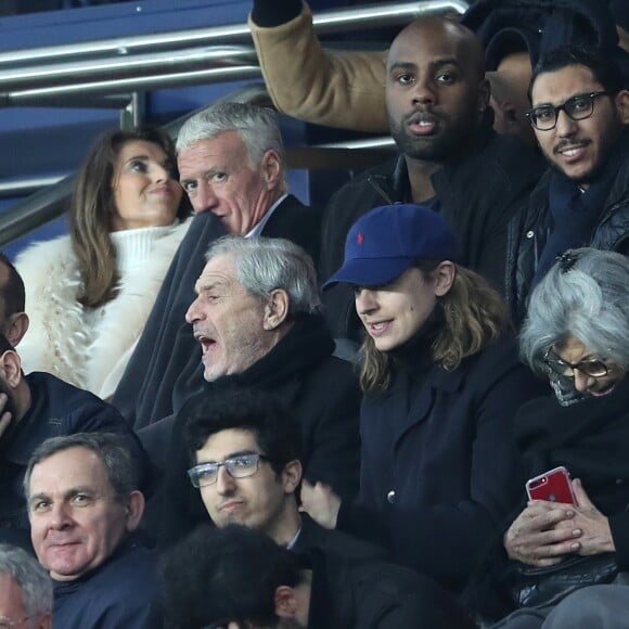 Cyril Hanouna, Jean-Claude Darmon, Pierre Sarkozy, Claude Deschamps, son mari Didier Deschamps et Teddy Riner dans les tribunes du parc des Princes lors du match de 8ème de finale retour de Ligue des champions opposant le Paris Saint-Germain à Manchester Unted à Paris, France, le 6 mars 2019. © Cyril Moreau/Bestimage