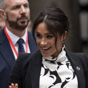 A l'occasion de la journée mondiale du droits des femmes, Meghan Markle (enceinte), duchesse de Sussex, a participé à une discussion conjointe avec le Trust "The Queen's Commonwealth" au King's College à Londres. Le 8 mars 2019