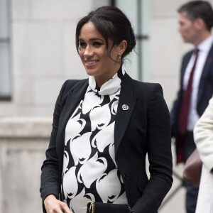 A l'occasion de la journée mondiale du droits des femmes, Meghan Markle (enceinte), duchesse de Sussex, a participé à une discussion conjointe avec le Trust "The Queen's Commonwealth" au King's College à Londres. Le 8 mars 2019