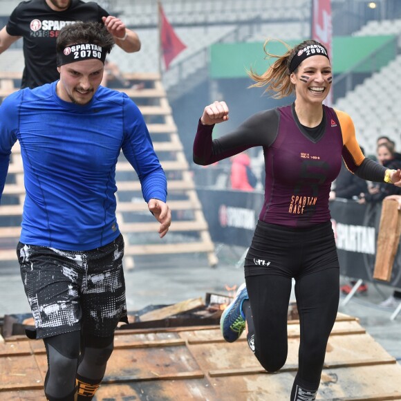 Exclusif - Laury Thilleman (Miss France 2011) et son compagnon le chef cuisinier Juan Arbelaez - Célébrités participent à la Spartan Race au Stade de France à Saint-Denis le 9 mars 2019. © Giancarlo Gorassini/Bestimage