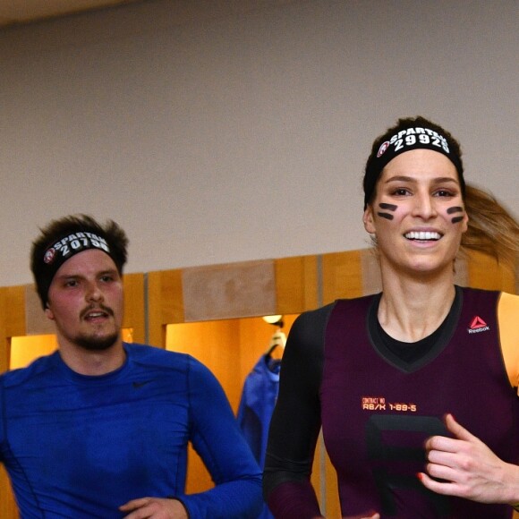 Exclusif - Laury Thilleman (Miss France 2011) et son compagnon le chef cuisinier Juan Arbelaez - Célébrités participent à la Spartan Race au Stade de France à Saint-Denis le 9 mars 2019. © Giancarlo Gorassini/Bestimage