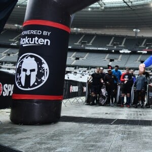 Exclusif - Laury Thilleman (Miss France 2011) et son compagnon le chef cuisinier Juan Arbelaez - Célébrités participent à la Spartan Race au Stade de France à Saint-Denis le 9 mars 2019. © Giancarlo Gorassini/Bestimage