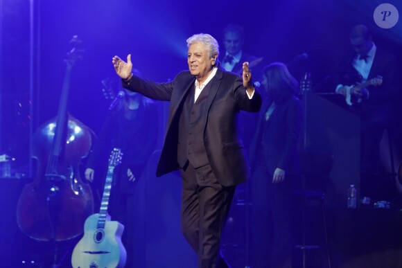 Enrico Macias - Enrico Macias en concert à l'Olympia à l'occasion de ses 80 ans à Paris le 9 février 2019. © Cédric Perrin/Bestimage