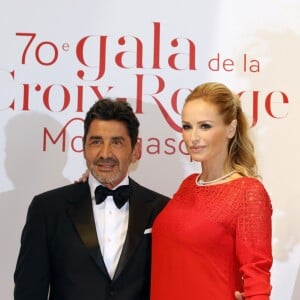 Adriana Karembeu enceinte et son mari André Ohanian - 70ème édition du gala de la Croix Rouge monegasque à Monaco le 27 juillet 2018. © Claudia Albuquerque/Bestimage