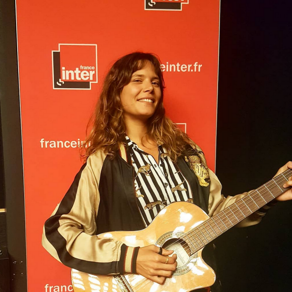 Vanille, la fille de Julien Clerc, sort son premier album "Amazona" - Instagram