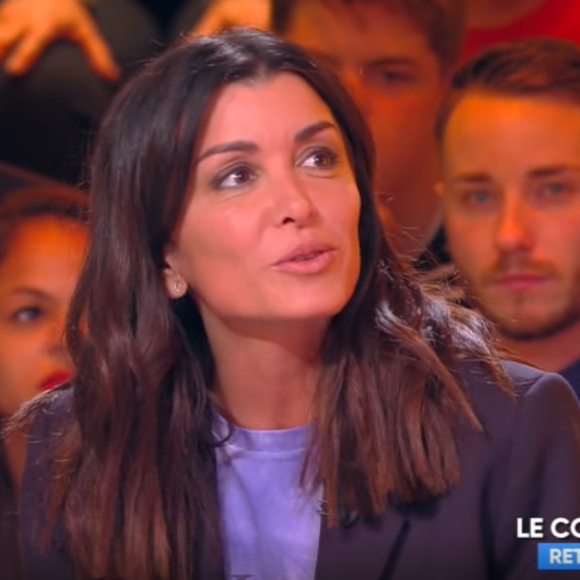 Jenifer s'explique sur les larmes dans "The Voice" (TF1) sur le plateau de Cyril Hanouna dans "Touche pas à mon psote" (C8) lundi 18 mars 2019.