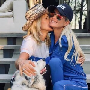 Françoise Thibaut a souhaité un joyeux anniversaire à sa fille Laeticia Hallyday sur Instagram le 18 mars 2019.