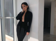 Agathe Auproux, divine au Portugal, offre un décolleté vertigineux...
