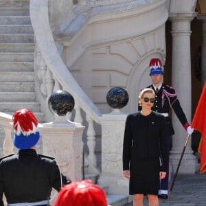 Le prince Albert II et la princesse Charlene de Monaco ont accueilli en visite officielle le président Chinois Xi Jinping et sa femme Peng Liyuan le 24 mars 2019 dans la cour d'honneur du palais princier à Monaco. © Bruno Bebert / Bestimage