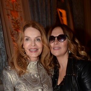 Cyrielle Clair, Hélène Ségara - Dîner de la 42ème édition du Prix The Best au cercle de l'union interaliée à Paris le 25 janvier 2019. © Rachid Bellak/Bestimage